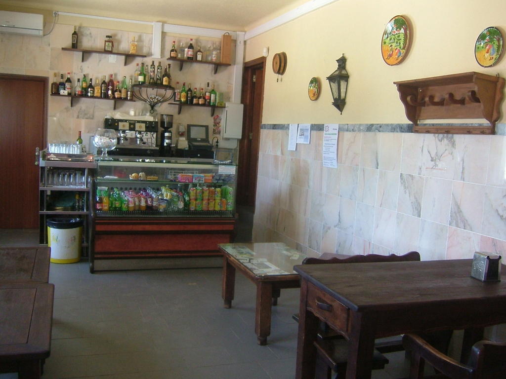 "O Viajante" Low Cost Hotel Estremoz Exterior foto