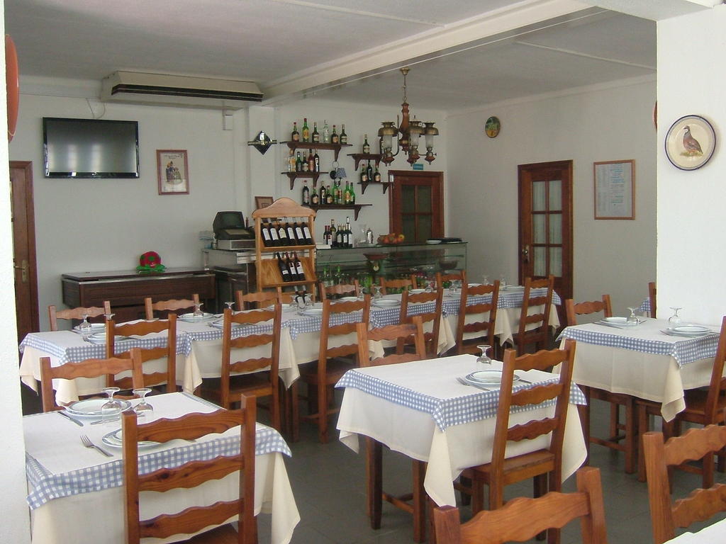 "O Viajante" Low Cost Hotel Estremoz Exterior foto